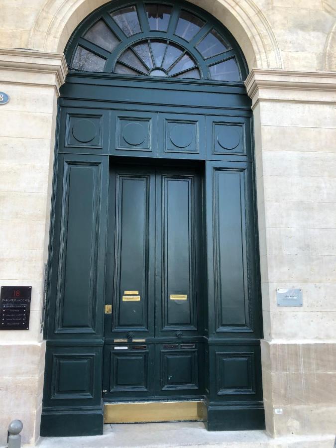 Les Folies De Chauvin Apartment Bordeaux Luaran gambar
